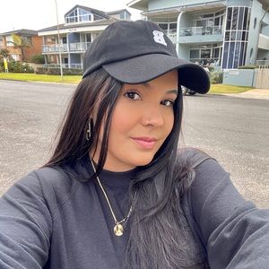 Meet your Posher, Beatriz